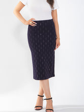 Women's midi skirt is fashionable and stylish, wrinkle free, with elastic pockets for office environment