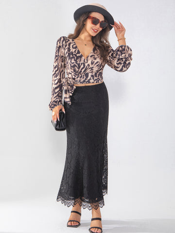 Women's  skirt with lace hollow out, classic and fashionable for going on vacation