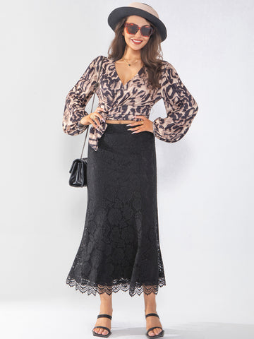 Women's  skirt with lace hollow out, classic and fashionable for going on vacation
