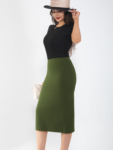 Women's midi skirt is fashionable and stylish, wrinkle free, with elastic pockets for office environment