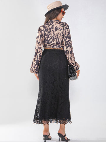 Women's  skirt with lace hollow out, classic and fashionable for going on vacation