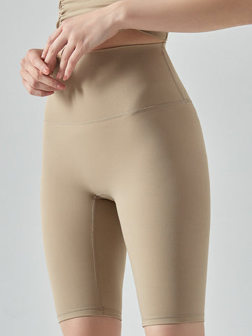 Women's tight shorts, high stretch yoga pants, fitness exercise, running